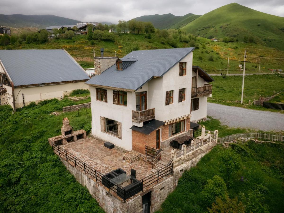 Snow Time Cottage 구다우리 외부 사진